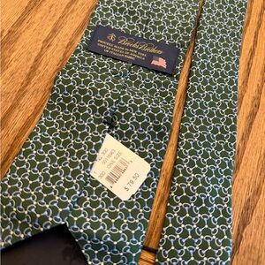 Brooks Brothers Green and White Geometric Tie